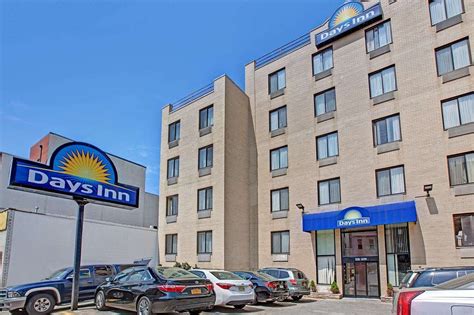 days inn by wyndham brooklyn.